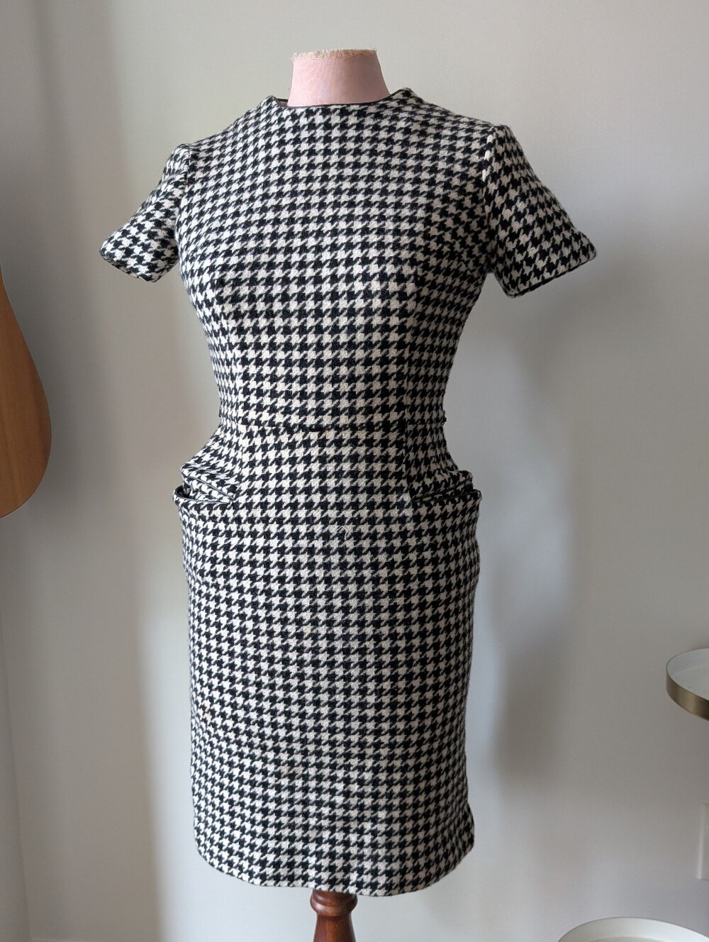 Vintage 60s Mod Mini Dress XXS Black White Houndstooth Wool